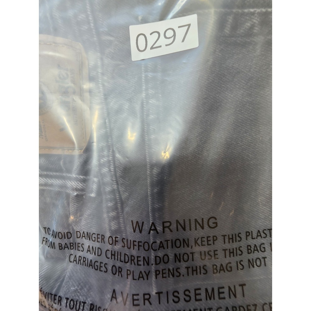Wrangler 97601CB Jeans Mens 40x30 Black Faded Relaxed Fit Straight Leg Denim - Picture 14 of 14